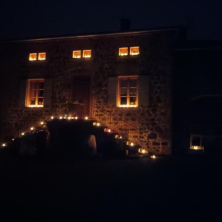 Domaine De La Poyat Bed & Breakfast Legny ภายนอก รูปภาพ