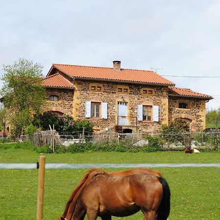Domaine De La Poyat Bed & Breakfast Legny ภายนอก รูปภาพ