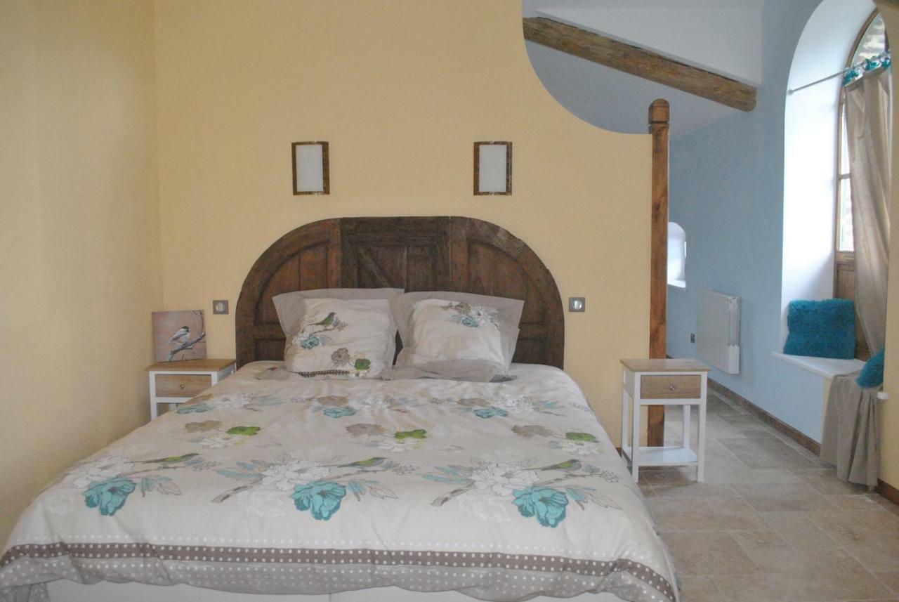Domaine De La Poyat Bed & Breakfast Legny ภายนอก รูปภาพ
